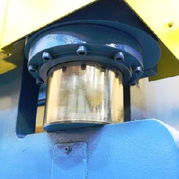 110 Ton,Pexto#110BH08, hydraulic,8.2â€™ OA,80" BH,6 str.,13-3/4 open ht,7-3/4 bed,â€™72,#65553