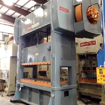 200 Ton,Niagara#SC2, 14" str,38 SH,108 x 42 bed,20-40 SPM,cushions,reconditioned,’90,#sr5481