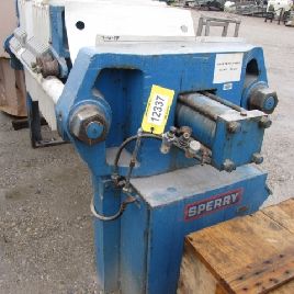 Filtre-presse à armature et cadre de 16 po, format 30, 136 pi.ca., 6 vérins hydrauliques de 16 po, # 12337