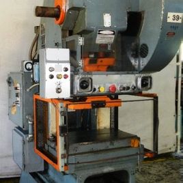 60 Ton,Minster#B1-60, flywheel gap press,3" str,12 SH,3 adj,125-250 SPM vari-speed,’76