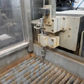 Knuth#ECOJET-0515, 24" x 59, 10 HP, 35000 PSI, 2010