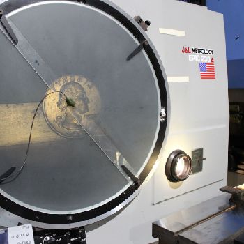 30"Jones &amp; LamsonMetrology #EPIC-230, 8.5 x 32 table,swivel adj 0-15°in/out,10,20,31.25,50x