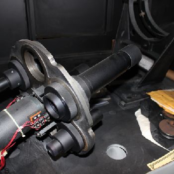 30"Jones &amp; LamsonMetrology #EPIC-230, 8.5 x 32 table,swivel adj 0-15°in/out,10,20,31.25,50x