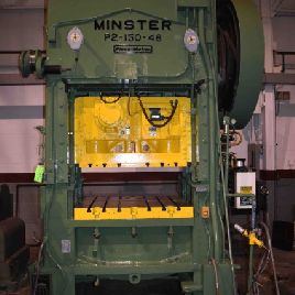 150 toneladas, Minster # P2-150-48, carrera de 4 ", 4 adj., 20 SH, A / C y freno, Omni Link II, 14, # 10484