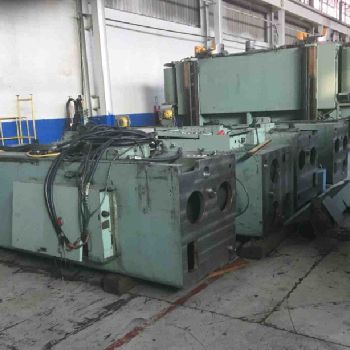 3000 Ton,Aida#FMX-L2-3000(2)-220-135, 3-Axis, 22.83" str, 47.3 die height, 2 adj.,â€™88