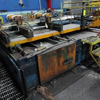 400 Ton,Cleveland#S2-400-96-48, 48" x 96 bed, 12 str.,12 adj.,air cl. &amp; brake, 1988