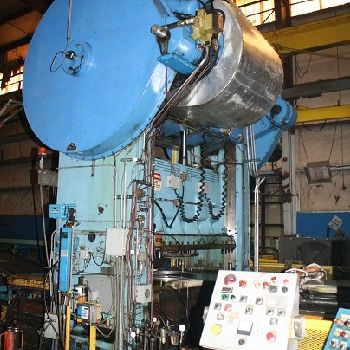 400 Ton,Cleveland#S2-400-96-48, 48" x 96 bed, 12 str.,12 adj.,air cl. &amp; brake, 1988