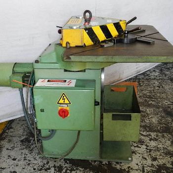 5/32" x 8-7/8 x 8-7/8Boschert#PN4, 35.75 x 24.5 table, power notcher, 1993, #158659