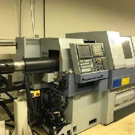 Star # SV-32, Zwitserse CNC-draaibank, met Y-as revolverkop, 1,26 "spilgat, Fanuc-besturing, 1999