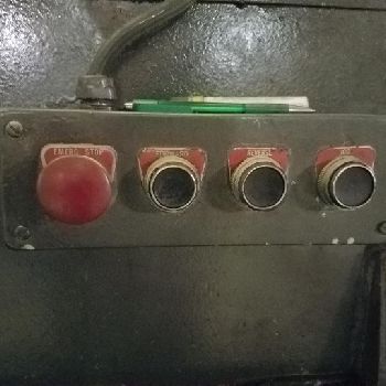 1/2" x 10’Wysong &amp; Mileshydraulic shear, FOPBG, still under power, $39,995 Curt 320-333-6084