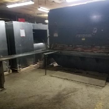 1/2" x 10’Wysong &amp; Mileshydraulic shear, FOPBG, still under power, $39,995 Curt 320-333-6084