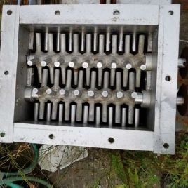 Jacobsondelumper, 10" x 12, 316 Stainless Steel, 10 HP, w/screw feeder, 3 HP, 4400 PPH, #1272231