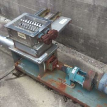 Jacobsondelumper, 10" x 12, 316 Stainless Steel, 10 HP, w/screw feeder, 3 HP, 4400 PPH, #1272231