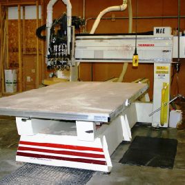 Thermwood#C40, 4-Axis router,5â€™ x10â€™ table,126" X,73 Y,8.8 Z,91000 Super control,2000