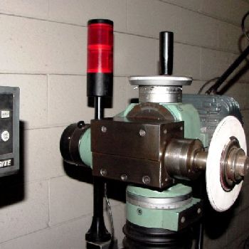 Vollmer#U20RI, tool &amp; cutter grinder, hydraulic table, Acu-rite 2X DRO, made in spain, 2003, #149214