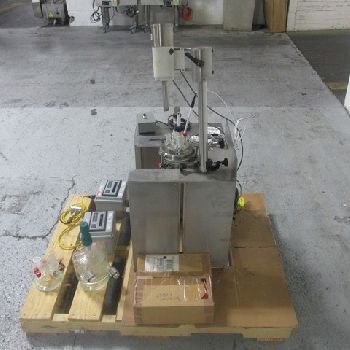 500/250 MLHELUK Auto.Borosllicate glass jacketed 4" diameter x 5 straight side,dish top/bottom,hemi-bottom,agit.dr,2004,#50036