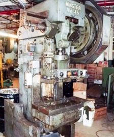 45 Ton,Minster#45OBI, 4" str.,11.75 SH,28 x 18 bed,45-90 SPM vari-speed,Bijur lube,’60