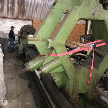 54" x 336Giana, powered compound,cuts tapers &amp; tapered threads,used very little,1980s