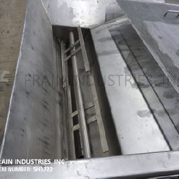 Waukesha#30, Stainless Steel, skid mounted chocolate melter &amp; pump, 40" L x 45 W x 12 D melting chamber