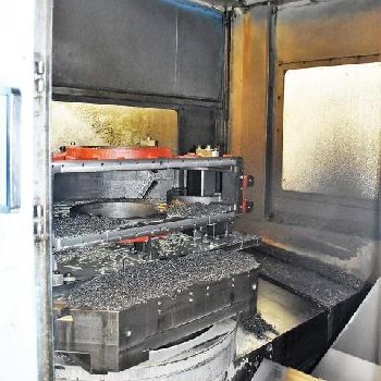 Toyoda#FA-1050, HMC,60 ATC,62.9" X,55.1 Y,45.2 Z,6k RPM,Fanuc 16iM,chip conv,2001