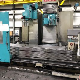 Anayak#HVM-5000-P, 30 ATC,197" X,39.4 Y,41.3 Z, 3k RPM, #50,Heidenhain ITNC 530,’05