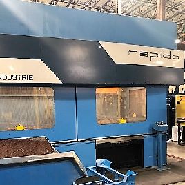 Prima # RAPIDO, láser simultáneo CNC de 5 ejes, 2500 vatios, CNC Primach 9000L, 126 "X, 60 Y, 24 Z, colector de polvo Torit, 2006