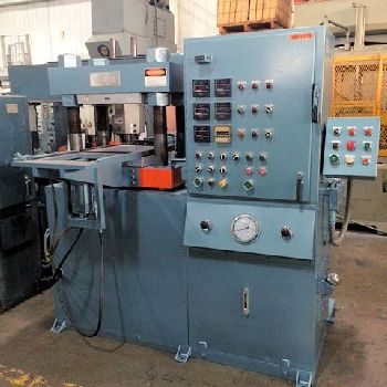 200 Ton,Wabash#200-1818-2TM, hydraulic,4-post,8" str.,18 x 18 hot plates,#24106/07