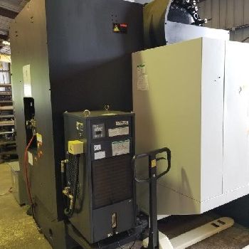 Doosan #DNM650, 50" X,26 Y,24 Z,12k RPM,20 SMTC,CT40,51x26,Fanuc i,R/T,4th table,’10