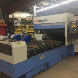 Mazak # OPTONICS-SPACE-GEAR-48, 2000 vatios, láser de CO2 de 5 ejes, portabrocas, mesa de 4 'x 8', 2000