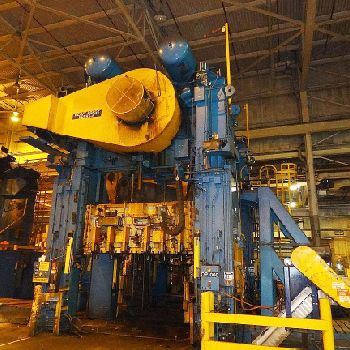 800 Ton,Verson#LE4-800-120-60T, 30" str,79 SH,2 -6 adj, 120 x 60 bed,A/C &amp; brake,’88