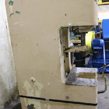 15 Ton,Denison#15T1210, hydraulic,12" stroke,18 open hght,10 thrt,25 x 17 table,#67090