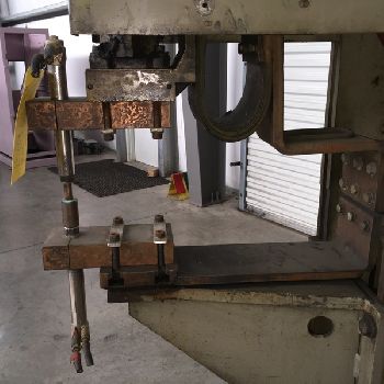 100 KVATaylor-Winfield#ENE-18-100, combination projection &amp; spot welder,18" throat,6 cylinder,220/230/240V.,1 phase,#6650