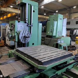 4"Tos#W100A, HBM, 44 vertical travel of headstock, 63 cross, 49 saddle, #50, DRO, threading, 1998