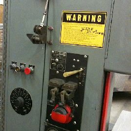 20" x 12DoAll#2012-2H, vertical band saw, 2 HP, 1 blade, hydraulic table