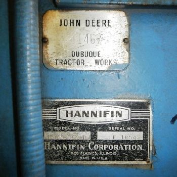 15 Ton,Hannifin#F-150, hyd press,16" str,22 open DL,10 throat,palm buttons,22 x 19 bed