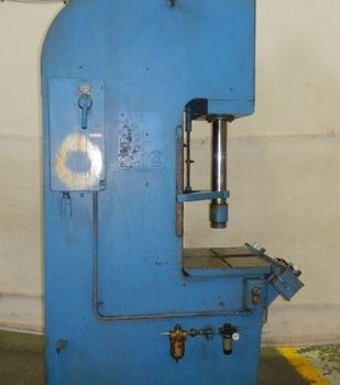 15 Ton,Hannifin#F-150, hyd press,16" str,22 open DL,10 throat,palm buttons,22 x 19 bed