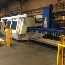 Trumpf # L2510, sistema de corte láser automatizado, 2000 vatios, 4 'x10', Co2, control Siemens 840D, '05