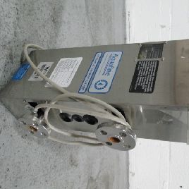 Aquafine # SL-10A, дезинфекционная установка, нержавеющая сталь, 5 "вход / выход, номинальная 4 галлона в минуту, серийный № DS99075, № 47723