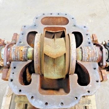 4500 GPM @ 40’ TDH,Goulds#3409, double suction pump, 14x16-17, cast iron pump casing, brass impeller, 16" &amp; 14 inlets (2 available)