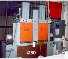 3 Tonnen, Wabash, 10 "x 16, nach unten wirkende 4-Säulen-Doppelpresse, 12-Takt, 21 DL, 7,5 PS, Nr. 30