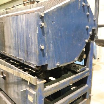 Giant#GT-39, 39 cu.ft., 180" L x 22 W, vibratory tub parts finishing tumbler, #10646