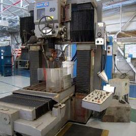 No.S50DRSipHauser, bridge type,33.8" x 40 table,35.4 table.travel,23.6 cross travel,1981