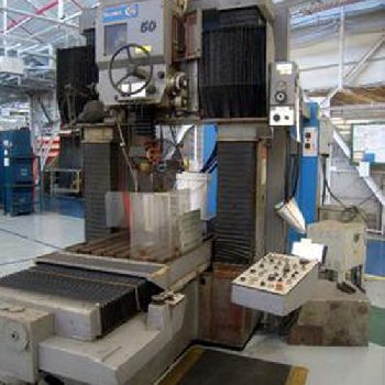 No.S50DRSipHauser, bridge type,33.8" x 40 table,35.4 table.travel,23.6 cross travel,1981