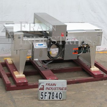 Loma#IQ2Max, 304 Stainless Steel metal detector, rated from 20-200 FPM, with 26" wide x 84 long neoprene belt (2 available)