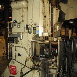 100 Ton,Bliss#C110, 4" str.,16-1/2 SH,4 slide,27 x 42 bed,85 SPM,220/460 V.,1976