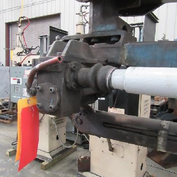 200 KVATaylor-Winfield, 48" thrt, 440/460/480 V., 1-phase, longitudinal seam welder
