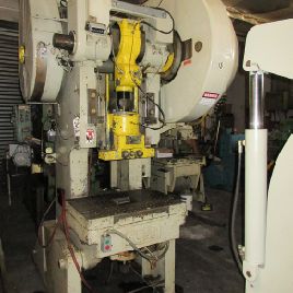 60 Ton,Bliss#C-60, back geared press,6" stroke,13 SH,3 adj.,70 SPM,air clutch,1968