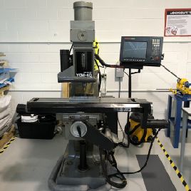 YCM # SUPERMAX-40, rodilla, 28 "X, 15.5 Y, 16 Z, mesa de 9 x 49., 3 HP, molino de rodilla de 3 ejes completo, Anilam 3000M, 1989 # 13027