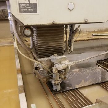 Flow#IFB, 6â€™ x 24â€™, CNC water jet cutting, dynamic cutting head, 87000 psi, 50 HP, 2009