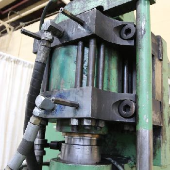 125 Ton,Hill-Acme#7, hydraulic punch, joystick operation, #69485